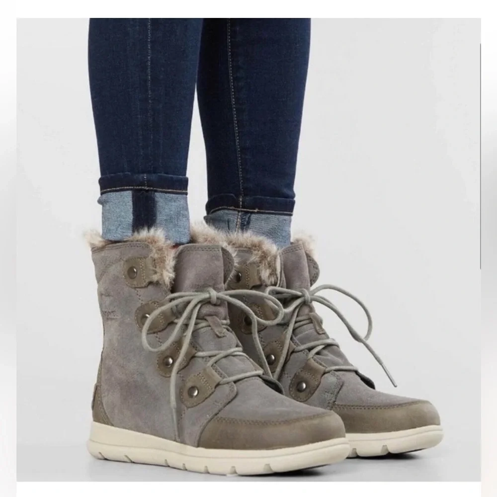 Sorel Explorer Joan Winter Boots Fur Waterproof Women’s Size 9